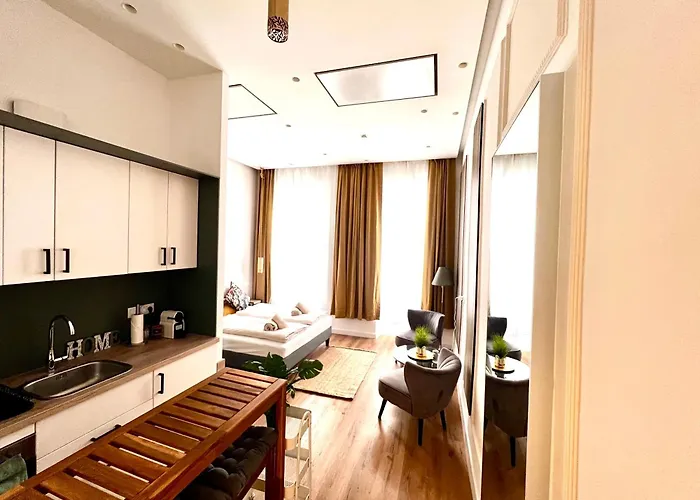 Apartment 1504 Neradi